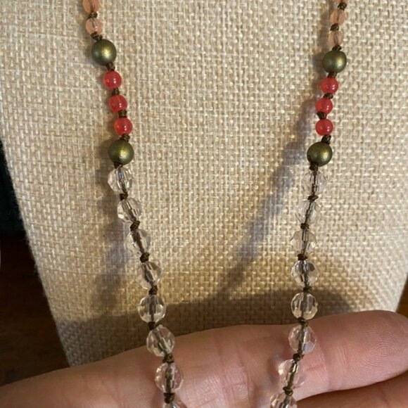 American Eagle Outfitters Gold and Red Beaded Necklace - Picture 3 of 8
